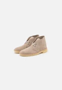 Clarks Originals DESERT BOOT - Sportlicher Schnürer - Sand -Pier One Store 04e0baa819d1412aa408d6aca85cf032