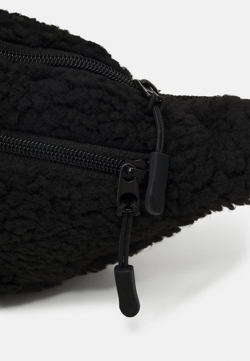 Pier One UNISEX - Gürteltasche - Black 7 Pier One UNISEX - Gürteltasche - Black – Bild 5