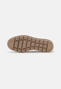 COMFORT LEATHER - Slipper - Taupe -Pier One Store 1a46a2e7401d4997ae18c9a4cabba7ac