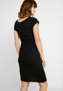 NURSING Jersey Dress - Jerseykleid - Black 11 NURSING Jersey Dress - Jerseykleid - Black -Pier One Store 1d0135dadbdc4b5d9350247f22b3d9eb