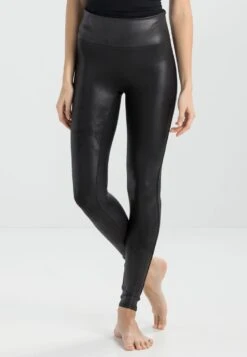 Spanx FAUX LEATHER LEGGINGS - Leggings - Strümpfe - Black -Pier One Store 2f3fc626f9d143aea8ea0f804973a9a2 1