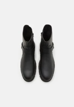 YOURTURN UNISEX - Stiefelette - Black -Pier One Store 4344ec8ceb0e4be983b4bc63ee2ef82b