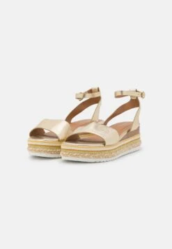 Anna Field Plateausandalette - Gold -Pier One Store 46ed86363ec547fc9cbe764dc4f87980