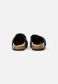 Pier One Pantolette Flach - Black 10 Pier One Pantolette Flach - Black -Pier One Store 4d309a52050a4badb4012456e00dd92b