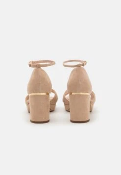 LEATHER - Plateausandalette - Beige 11 LEATHER - Plateausandalette - Beige -Pier One Store 52f8e5a494d340bebd9ff3679e6ec16f