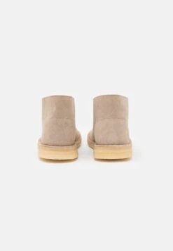 Clarks Originals DESERT BOOT - Sportlicher Schnürer - Sand -Pier One Store 5a1db507d740431f986e2057343b3d50