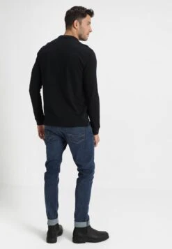 Pier One Poloshirt - Black 10 Pier One Poloshirt - Black -Pier One Store 6a3db35ef7ed472e82adc0b833ce8448