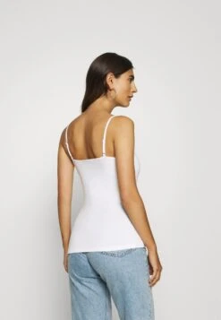 Anna Field 2 PACK - Top - White/black -Pier One Store 75f476cf5f4e4cbba8c6d13bba711e24