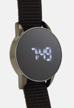 Pier One Digitaluhr - Black -Pier One Store 91a3416d7d044fd4b60c1ebc2246a5ec