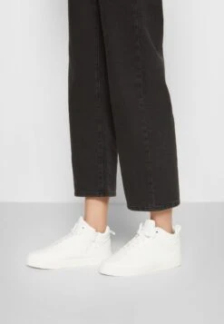 Anna Field Sneaker High - White -Pier One Store a1df72ed8b244104a37e31a4aa0a6c04