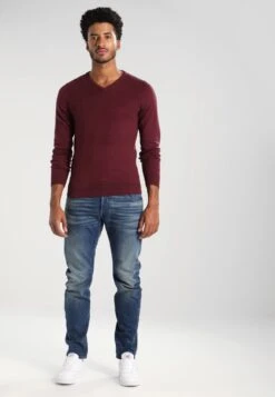 Pier One Store -Pier One Store b8efe27e420342469cb15a70d7fc5445