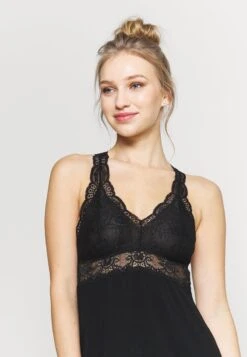 Anna Field ANNA VISCOSE DRESS - Nachthemd - Black -Pier One Store cc53c87e9ae54322bf91806641c1165f