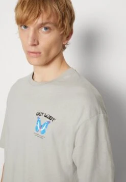 YOURTURN GET LOST TEE UNISEX - T-Shirt Print - Grey -Pier One Store cc93eeecdcab4e609a0e74345f7665ba