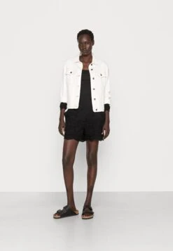 Anna Field Langarmshirt - Black -Pier One Store d45c2fa1feaa4ec8960eee067d2d6359